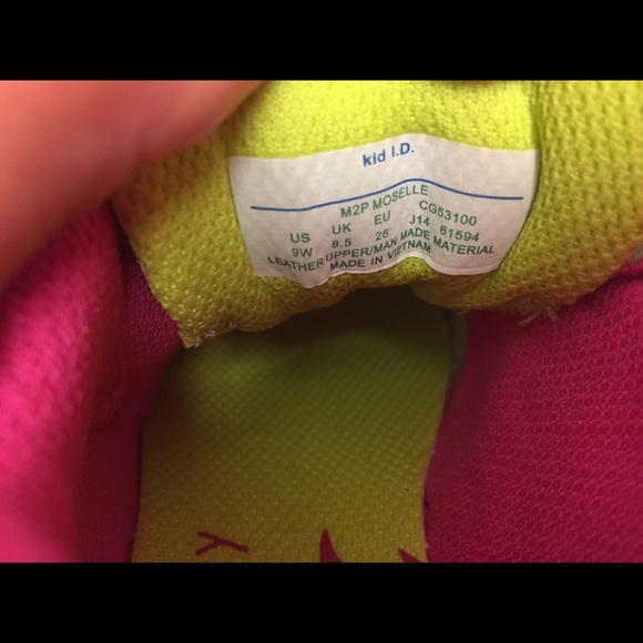 Stride Rite - Picture 3 of 3